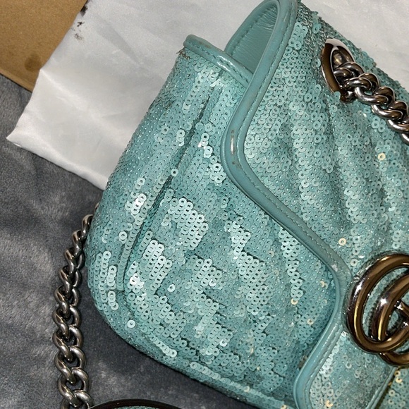 Preloved Gucci marmot green sequins excellent condition comes with dust bag - Picture 4 of 12